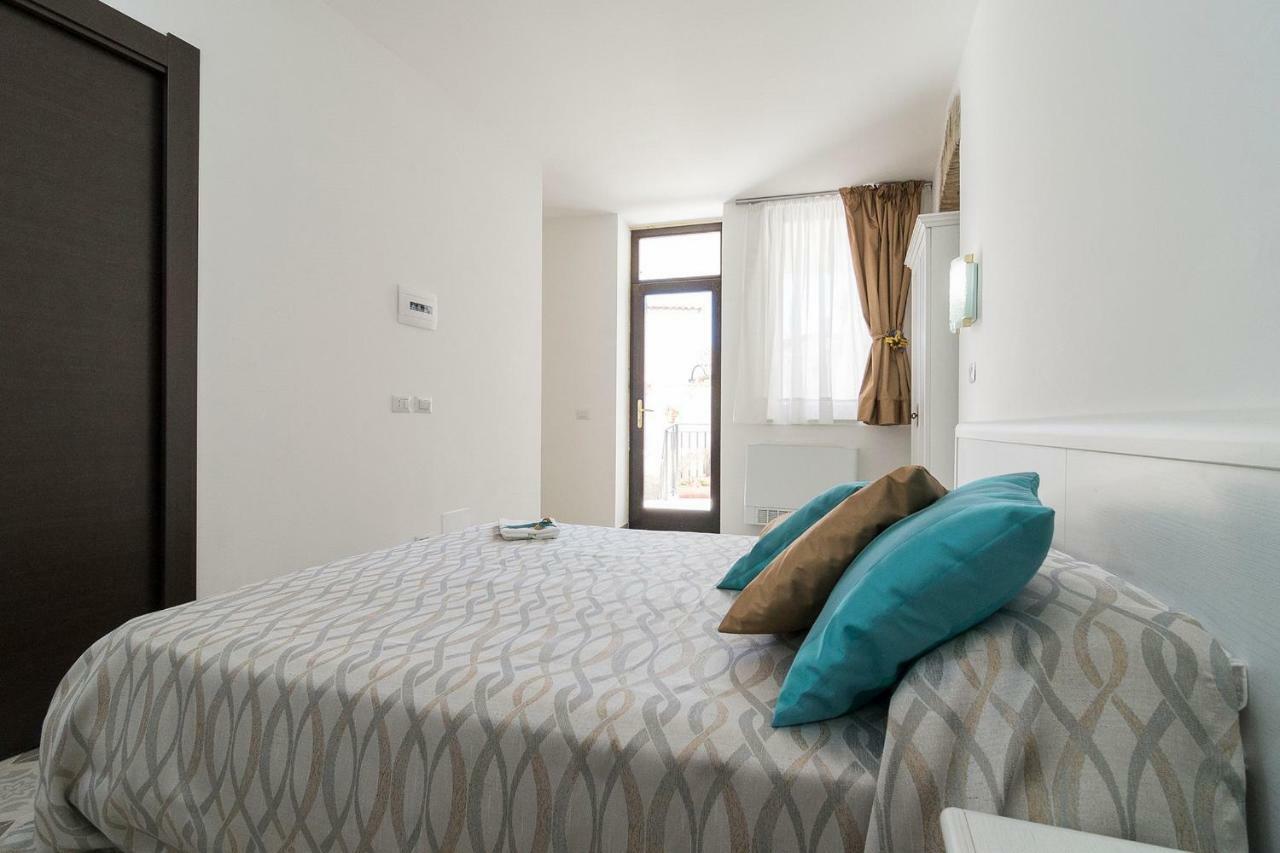 Residenza La Nivera Miglionico エクステリア 写真
